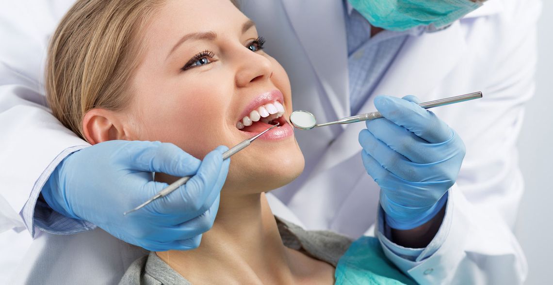 Untersuchung Zahnarzt